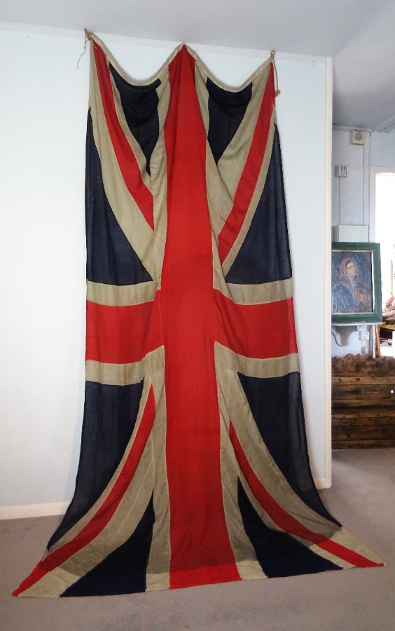 Large Vintage Union Jack Flag (3).JPG